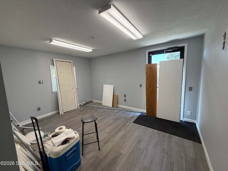 More Photos Of 201 Crispen Blvd, Brunswick Office For Sale