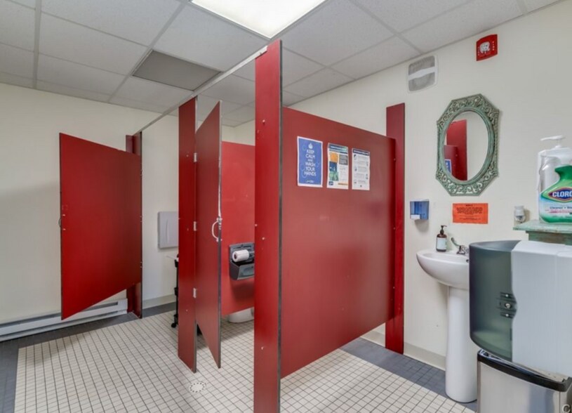 More Photos Of 718-728 James St, Clayton Storefront Retail Residential For Sale