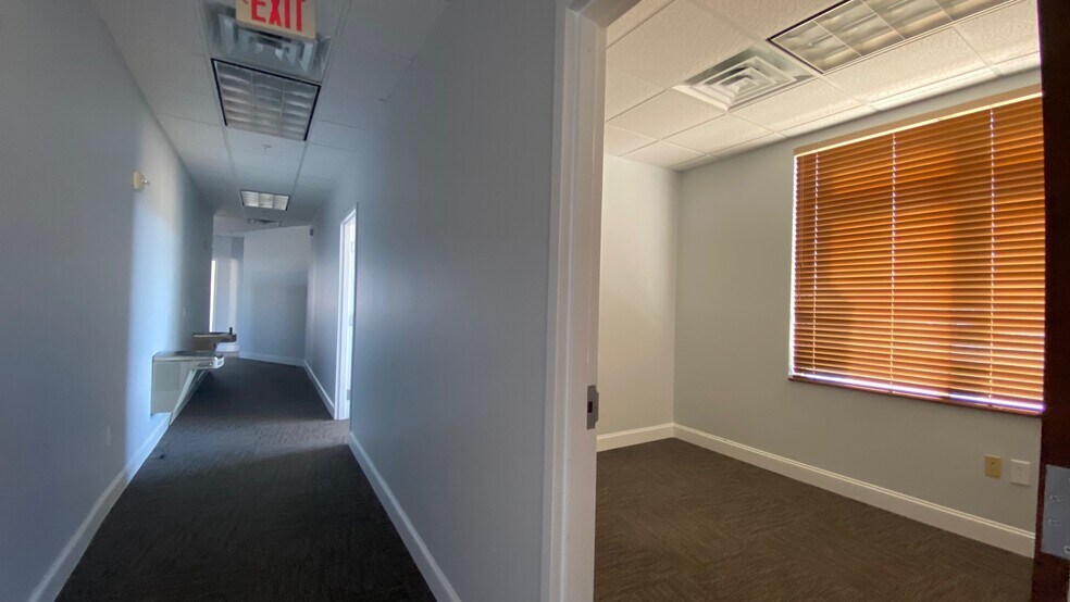 More Photos Of 3331 N Berkeley Lake Rd NW, Berkeley Lake Medical For Lease