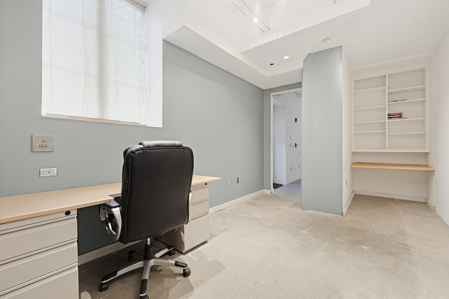 More Photos Of 60 Tufts St, Somerville Specialty For Sale