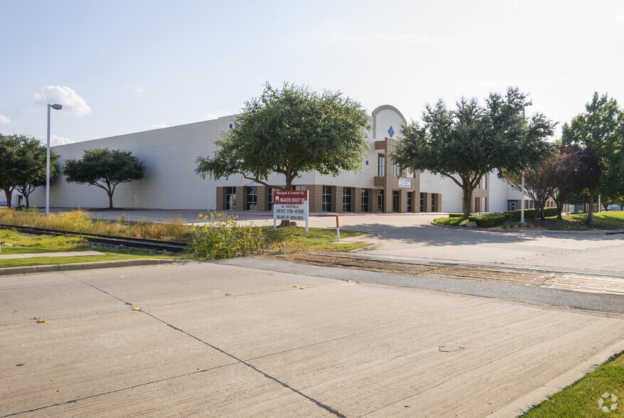 Primary Photo Of 3100 Technology Dr, Plano Warehouse For Lease