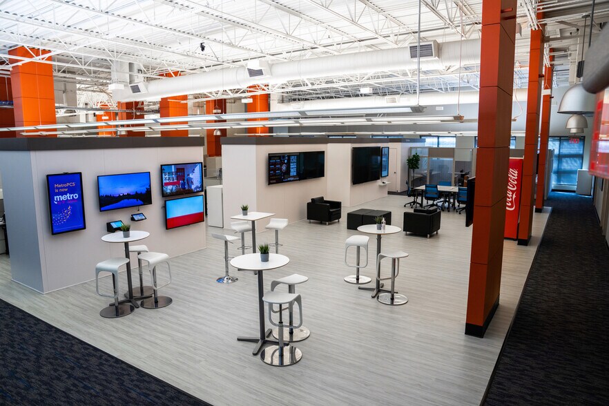 More Photos Of 190 Bluegrass Valley Pky, Alpharetta Office For Lease