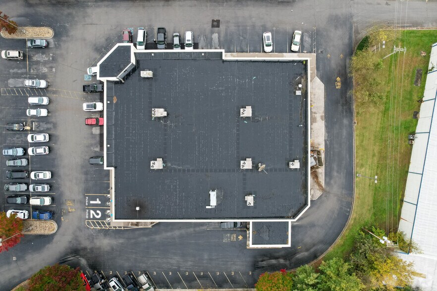 More Photos Of 350 Highway 321 N, Lenoir City Drugstore For Sale