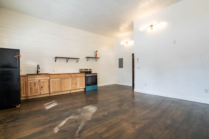 More Photos Of 1 Main St, Cherry Valley Multifamily For Sale