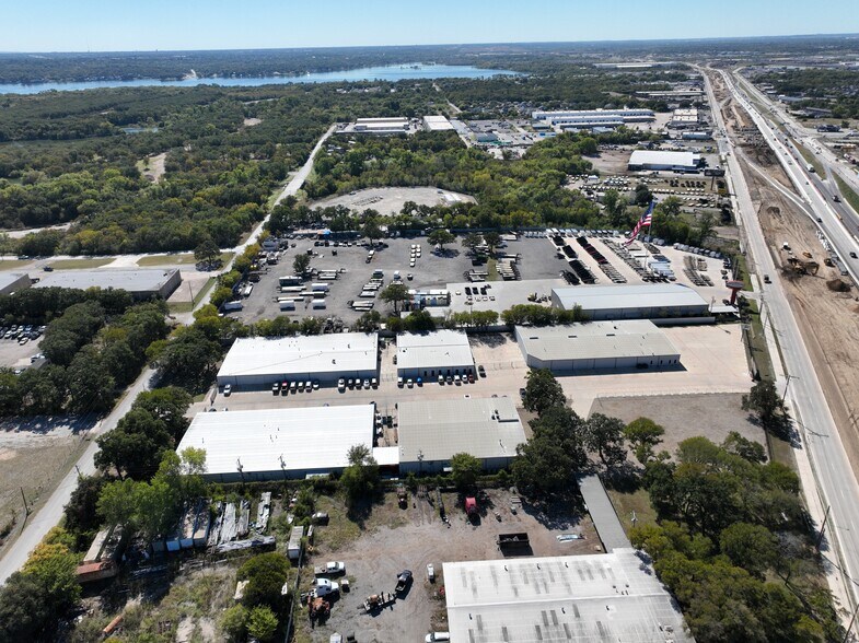More Photos Of 3333 E Loop 820 S, Fort Worth Warehouse For Lease