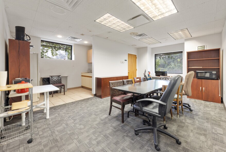 More Photos Of 620 Ramsey Ave, Hillside Warehouse For Sale