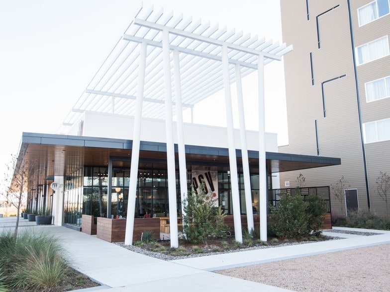 More Photos Of 4114 Lake Atlas Dr, Bryan Storefront For Lease