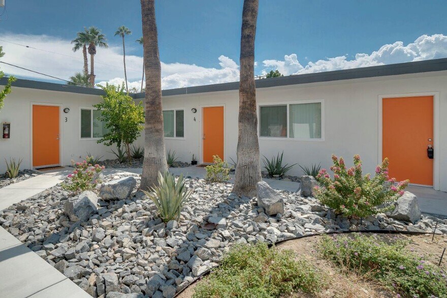 More Photos Of 520 S Desert View Dr, Palm Springs Apartments For Sale