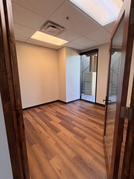 More Photos Of 7202 E Carefree Dr, Carefree Office For Lease