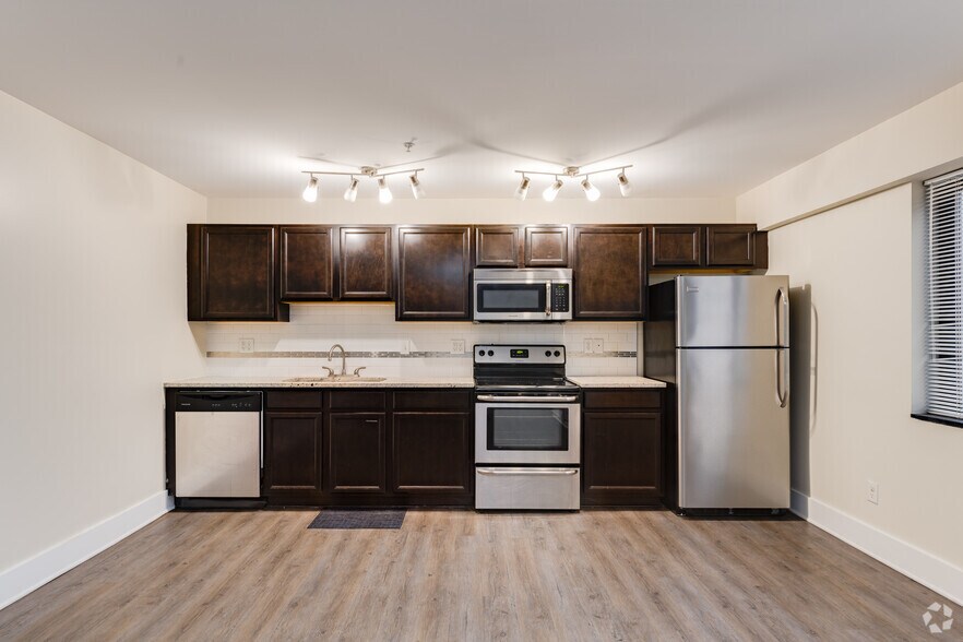 More Photos Of 475 W Lovell St, Kalamazoo Multifamily For Sale