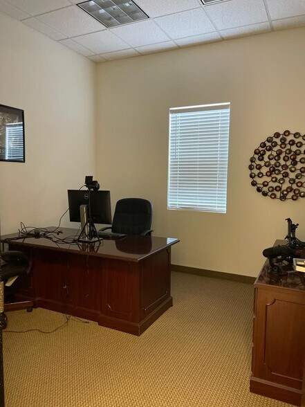 More Photos Of 3020 Communications Pky, Plano Medical For Sale