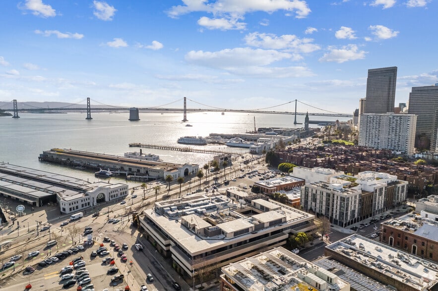 More Photos Of 900 Front St, San Francisco Office For Lease