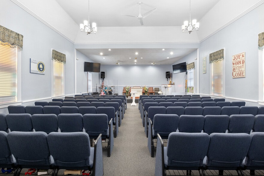 More Photos Of 1 C St, Framingham Religious Facility For Sale