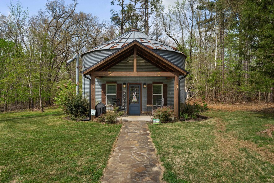 More Photos Of 75 County Road 171, Corinth Lodge Meeting Hall For Sale
