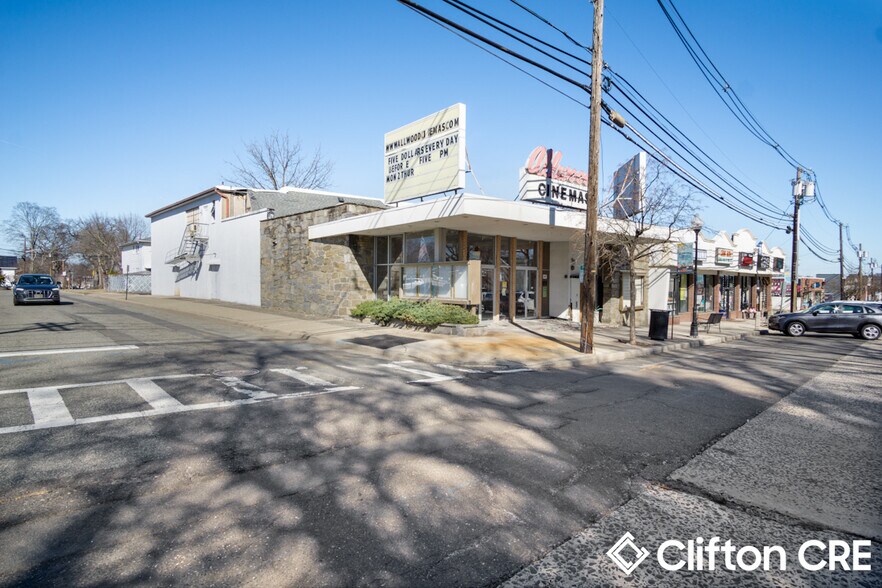Primary Photo Of 84-96 Market St, Clifton Unknown For Sale