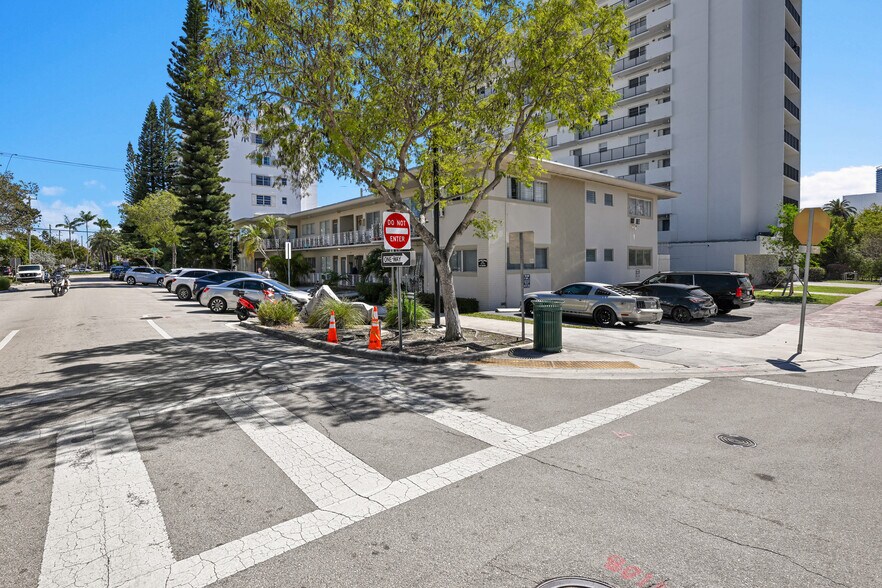 More Photos Of 1240 14th St, Miami Beach Apartments For Sale