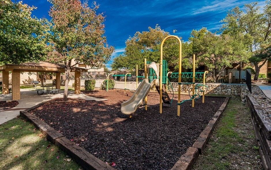 More Photos Of 2200 Aden Rd, Fort Worth Apartments For Sale