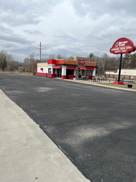 More Photos Of 17650 Highway 65 NE, Andover Fast Food For Sale