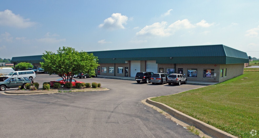 More Photos Of 9342-9362 Virginia Rd, Lake In The Hills Service For Lease