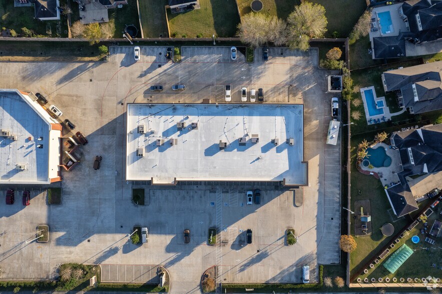 More Photos Of 12810 W Broadway St, Pearland Unknown For Lease