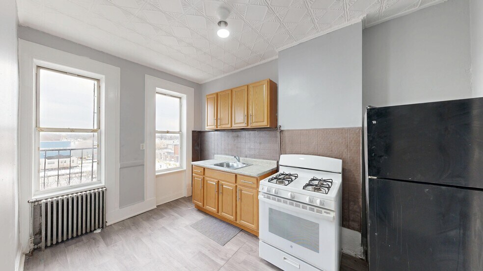 More Photos Of 6424 Madison St, Ridgewood Apartments For Sale