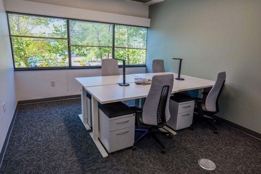 More Photos Of 20 Jackson Dr, Cranford Office For Lease