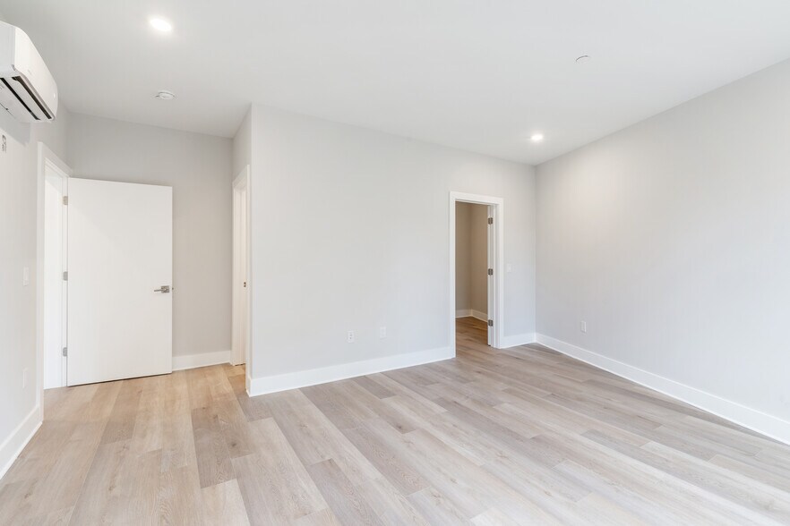 More Photos Of 3503 Midvale Ave, Philadelphia Apartments For Sale