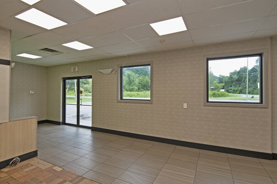 More Photos Of 1931 Alta Dr, Alderson General Retail For Sale