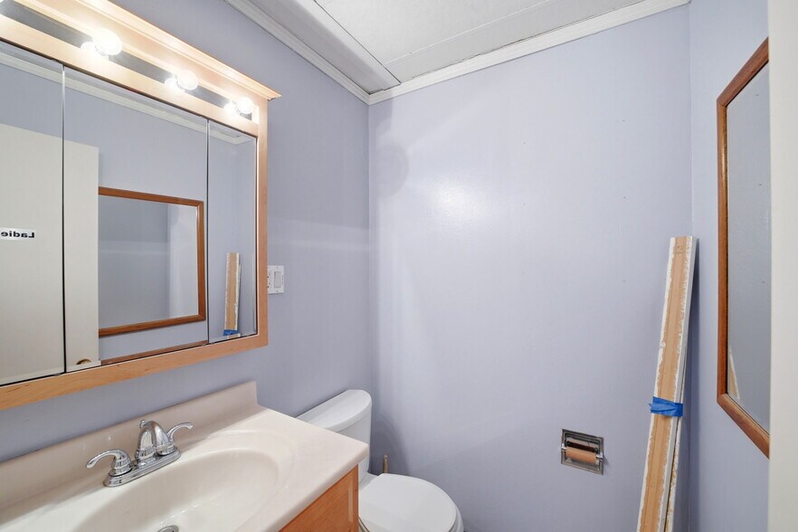 More Photos Of 609 N Grand Ave, Pueblo Storefront Retail Residential For Sale