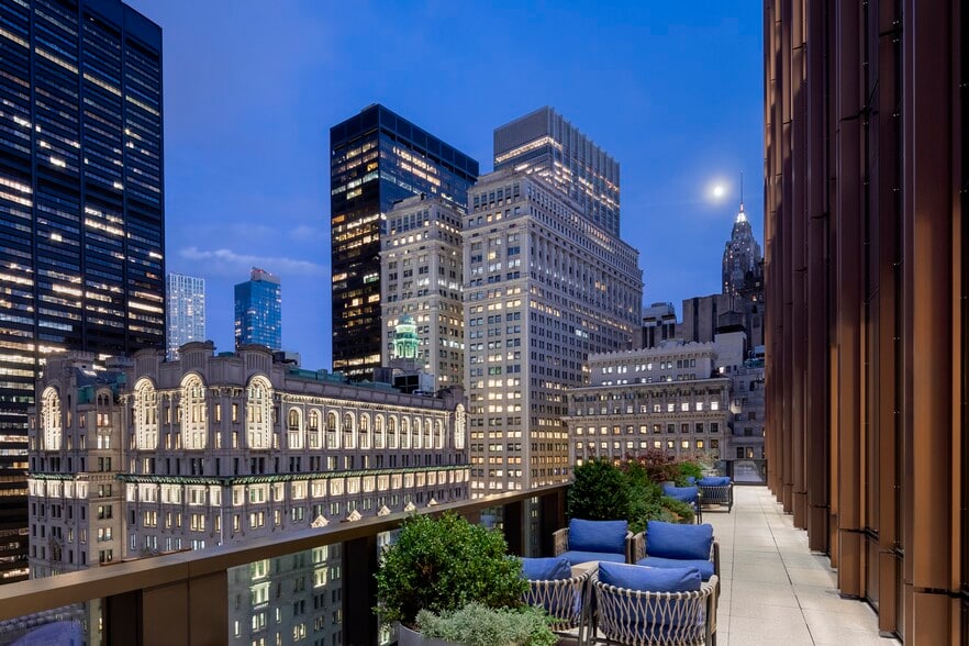 More Photos Of 107 Greenwich St, New York Office For Lease