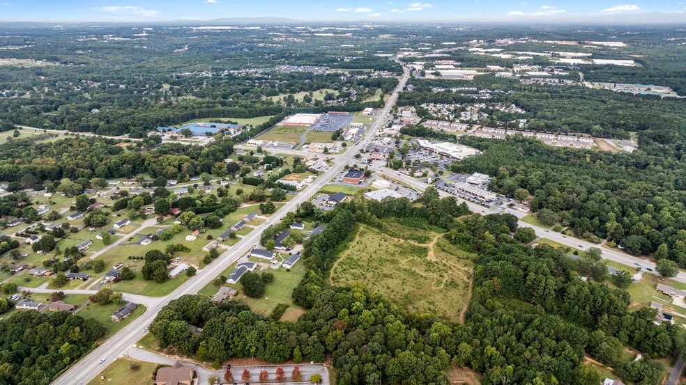 More Photos Of 4026 Moore Duncan Hwy, Moore Assisted Living For Sale