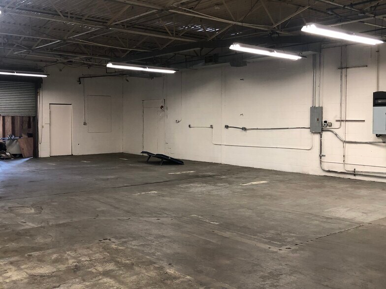 More Photos Of 151-167 John Downey Dr, New Britain Industrial For Sale