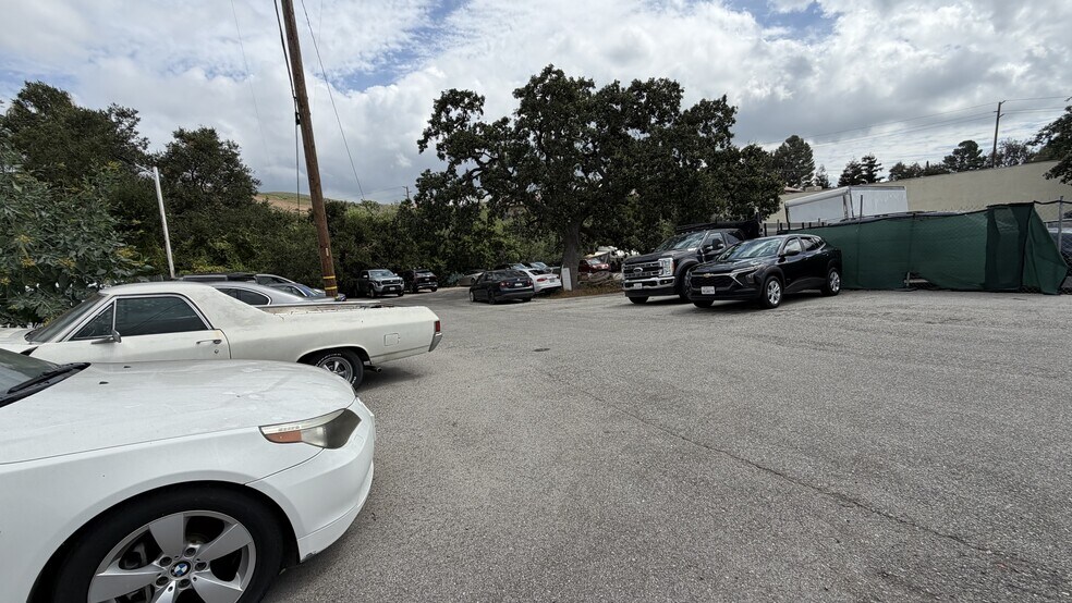 More Photos Of 3167-3183 E Thousand Oaks Blvd, Thousand Oaks Land For Lease