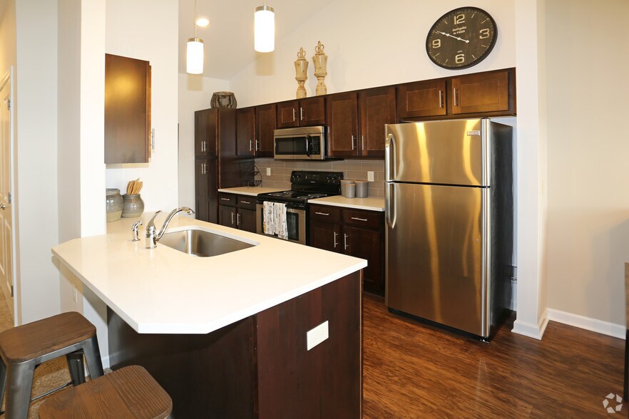 More Photos Of 6 Goldenroot Ln, North Chili Apartments For Sale