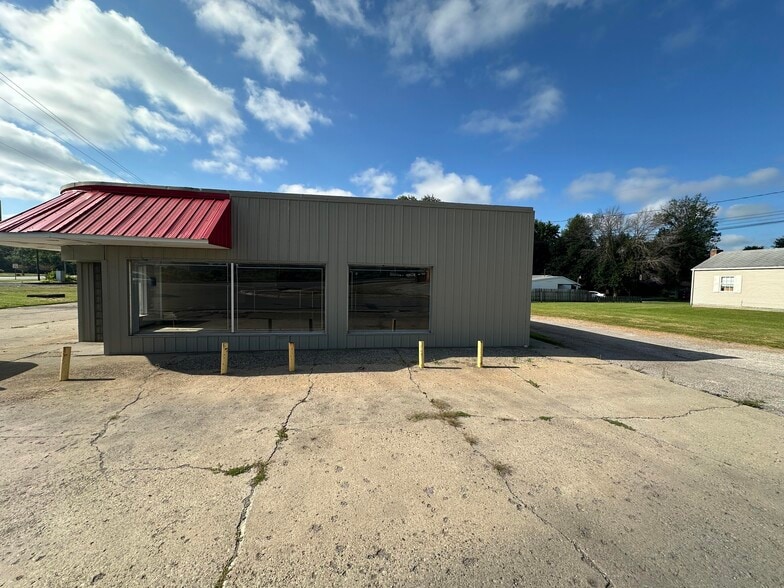 More Photos Of 3516 Elmport Rd, Bridgeport Storefront Retail Office For Sale