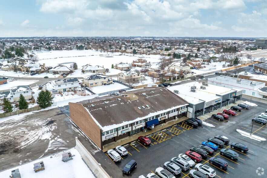 More Photos Of 9031 W 151st St, Orland Park Office For Lease