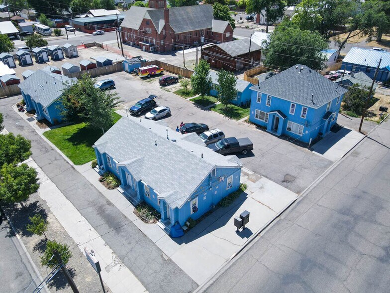 More Photos Of 124 NW 4th Ave, Ontario Apartments For Sale