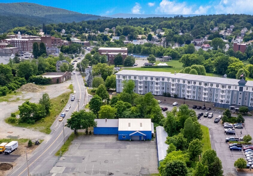 More Photos Of 25 Spencer St, Lebanon Warehouse For Lease