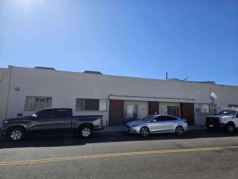 Primary Photo Of 3318 Burton Ave, Burbank Warehouse For Sale