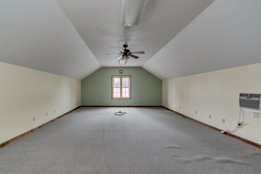 More Photos Of 708 James St, Clayton Office For Sale