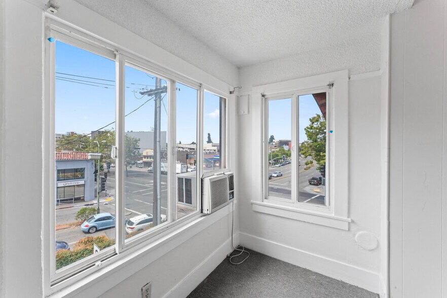 More Photos Of 4000 Broadway, Oakland Medical For Lease