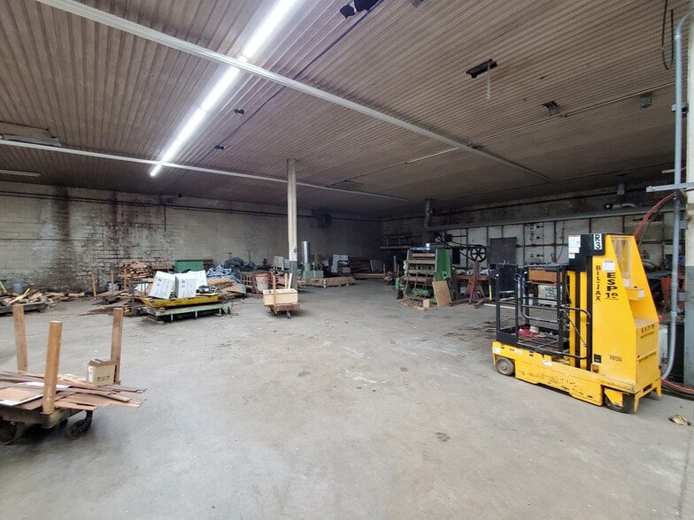 More Photos Of 1408 Glenn Ave, Kannapolis Warehouse For Lease