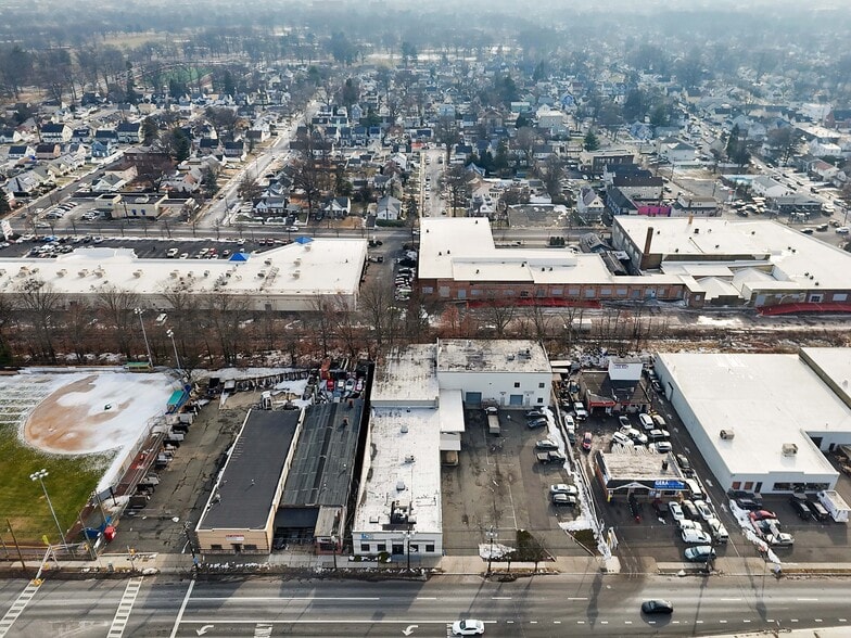 More Photos Of 472 E Westfield Ave, Roselle Park Light Manufacturing For Sale