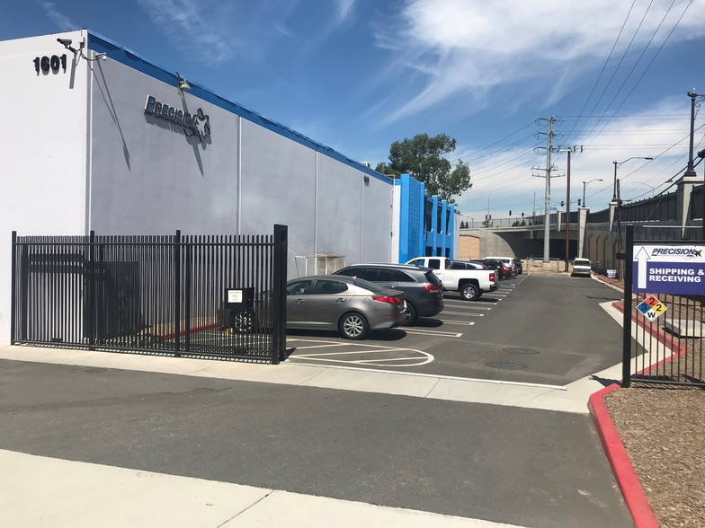 Primary Photo Of 1601 N Miller St, Anaheim Manufacturing For Sale