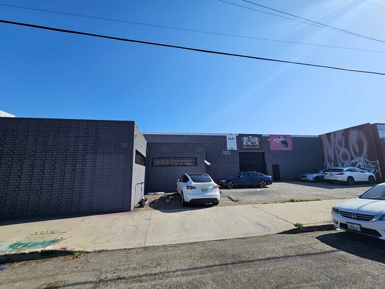 More Photos Of 1125 E 14th St, Los Angeles Warehouse For Sale