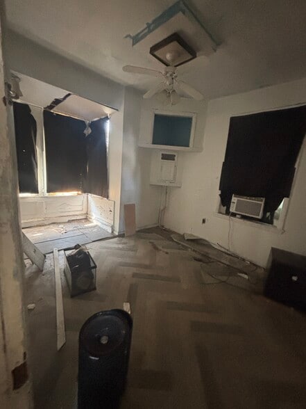 More Photos Of 5821-27 Jackson st, Philadelphia Flex For Sale