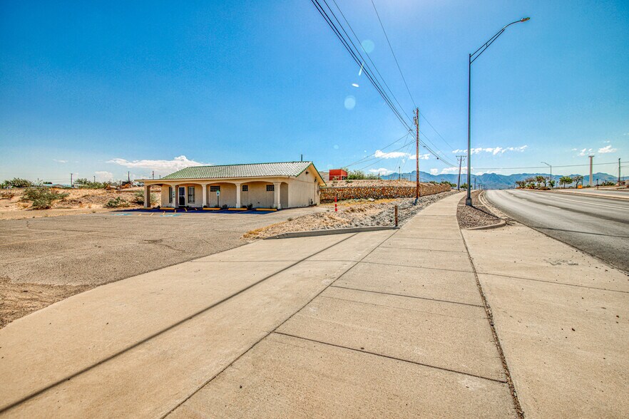 More Photos Of 361 Vinton Rd, Anthony Medical For Lease