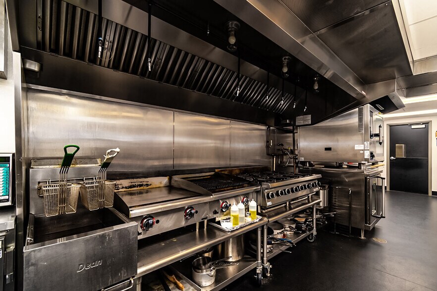 More Photos Of 600 Kenseth Way, Cambridge Lodge Meeting Hall For Sale