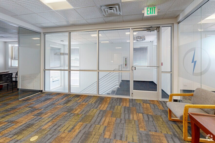 More Photos Of 2775 W Hampden Ave, Englewood Office For Sale