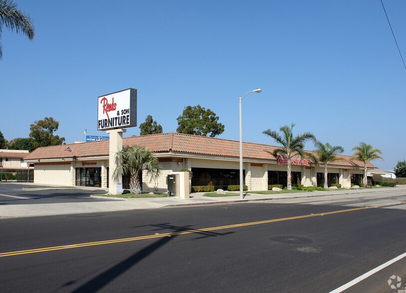 More Photos Of 921-927 E Ventura Blvd, Oxnard Storefront Retail Office For Sale